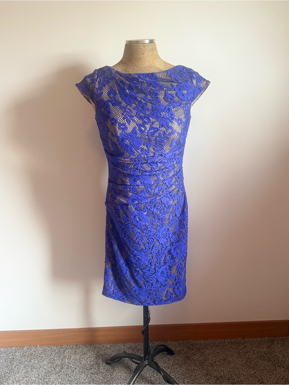 Kay Unger Cobalt Blue Lace Sheath Midi Dress